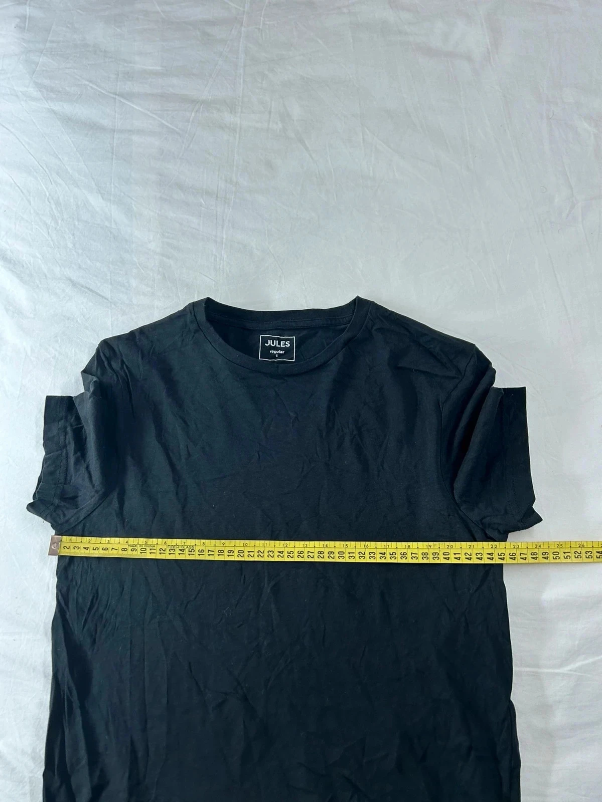 T-shirt preta lisa Jules regular – photo 6